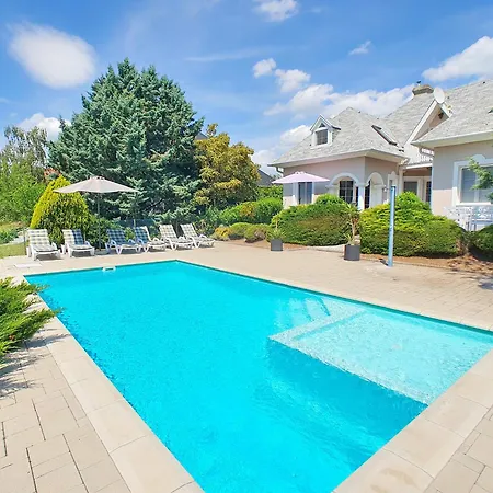 Villa No 74 Betty With Swimming Pool