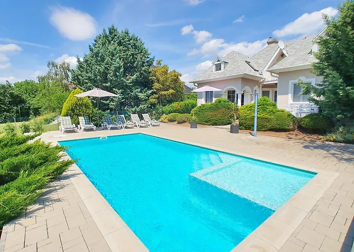 Villa No 74 Betty With Swimming Pool